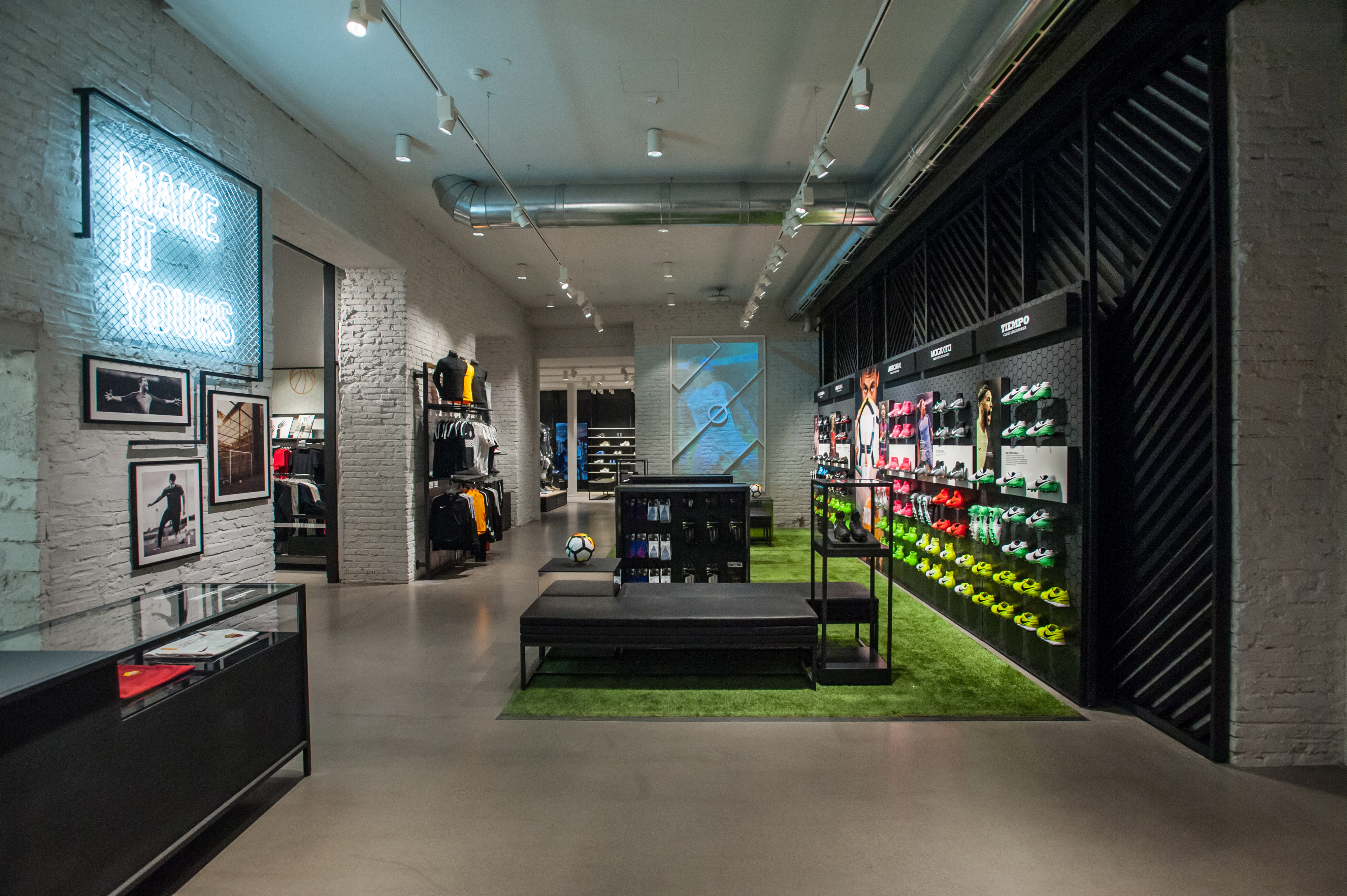 Nike Store Roma Corso Syb