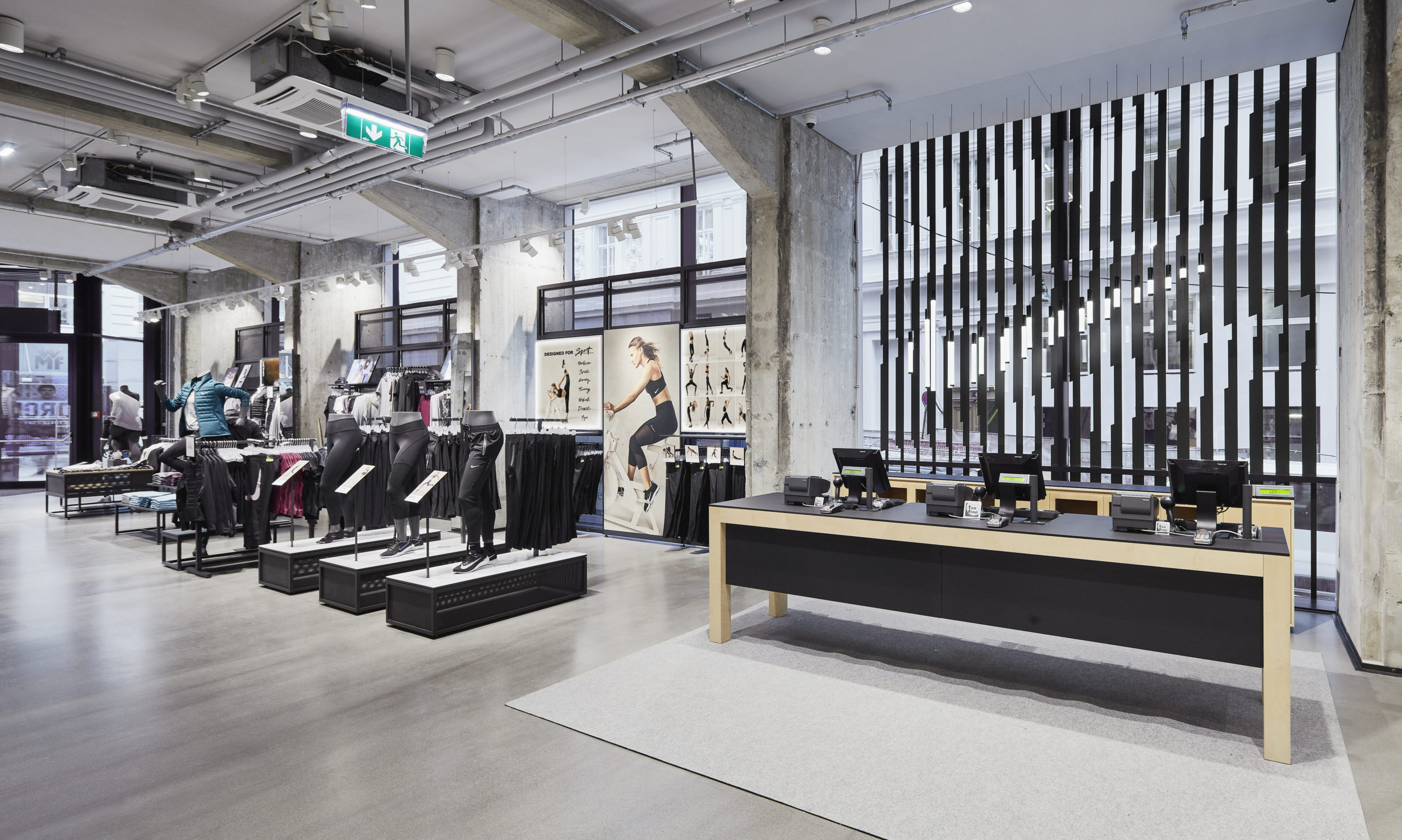 smeren Praktisch Bovenstaande Nike Store Vienna – Syb